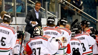 Ein ehemaliger CHL-Gegner der Panther staubte doppelt ab. Foto: Michalik / kbumm.de Ein ehemaliger CHL-Gegner der Panther staubte doppelt ab. Foto: Michalik / kbumm.de