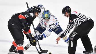 Darin Olver und die Panther treffen auf die beiden punktbesten Teams. Foto: Traub Johannes / st-foto.de Darin Olver und die Panther treffen auf die beiden punktbesten Teams. Foto: Traub Johannes / st-foto.de