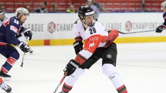 One of the nominees: Rasmus Dahlin, the next hot thing, here in action in Champions Hockey League. Foto: City Press