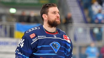 Nach zwei Spielzeiten trennen sich die Wege von Brandon DeFazio und dem ERC.
Foto: Johannes Traub/JT-Presse.de Nach zwei Spielzeiten trennen sich die Wege von Brandon DeFazio und dem ERC.
Foto: Johannes Traub/JT-Presse.de