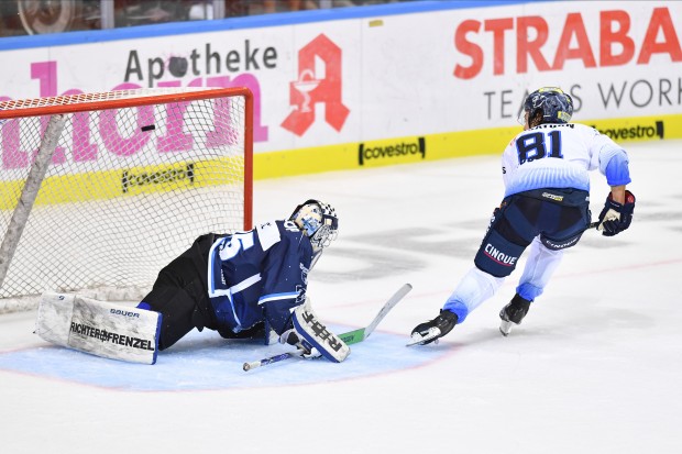 Kris Foucault erzielte den entscheidenden Treffer im Shootout. Foto: JT-Presse.de/Johannes Traub