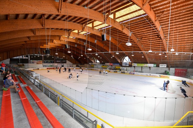 Der Schauplatz des VinschgauCups: Das IceForum in Latsch. Foto: JT-Presse/Johannes Traub.