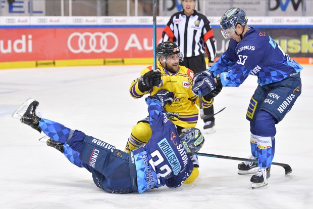 In einem engen Spiel waren am Ende die Gäste aus Krefeld mit 5:4 knapp obenauf.
Foto: Johannes TRAUB / JT-Presse.de