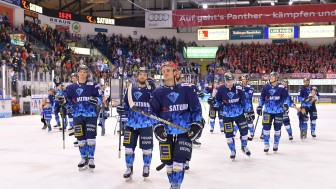 Die Panther feierten im Heimspiel gegen die Kölner Haie den dritten Sieg in Folge.
Foto: Johannes TRAUB / JT-Presse.de Die Panther feierten im Heimspiel gegen die Kölner Haie den dritten Sieg in Folge.
Foto: Johannes TRAUB / JT-Presse.de