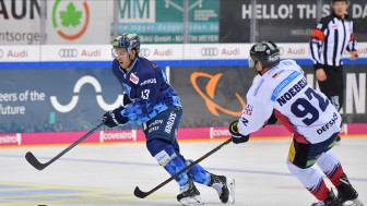 Mike Collins kehrt nach zwei Spielen krankheitsbedingter Pause ins Lineup zurück.
Foto: Johannes TRAUB / JT-Presse.de Mike Collins kehrt nach zwei Spielen krankheitsbedingter Pause ins Lineup zurück.
Foto: Johannes TRAUB / JT-Presse.de