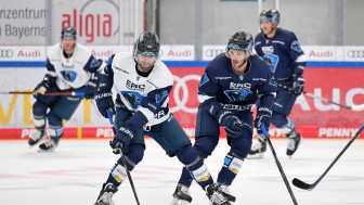 Live dabei bei einem Eistraining der Panther - mit diesem Preis beim Dauerkarten-Gewinnspiel ist dies möglich.
Copyright: Johannes Traub / JT-Presse.de