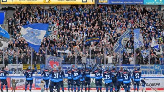 Jetzt Eure Tickets für unvergessliche Heimspiel-Momente sichern!
Foto: Johannes Traub/JT-Presse.de Jetzt Eure Tickets für unvergessliche Heimspiel-Momente sichern!
Foto: Johannes Traub/JT-Presse.de
