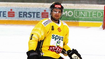 Brenden Kichton war für die Vienna Capitals in der vergangenen Saison einer der Top-Verteidiger in der östereichischen Liga.
Foto: Leo Vymlatil