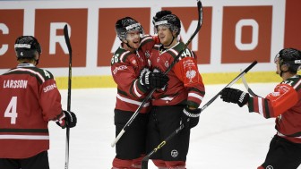 After a thriller of a game, Frölunda qualified for the next round in Champions Hockey League. Foto: Tommy Holl / Frölunda Indians via Getty Images