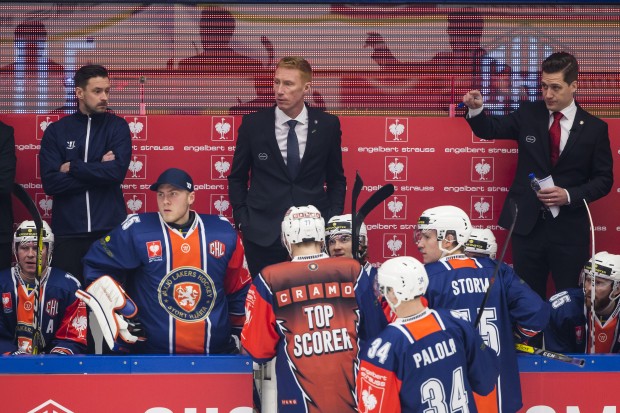 Die Växjö Lakers von Trainer Sam Hallam sind einer von vier verbleibenden Teams im Rennen um Europas Krone. Foto: Vaxjo Lakers/Champions Hockey League via Getty Image