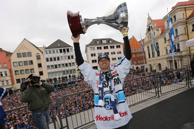 Meisterpanther John Laliberte wird am 23. Februar beim Legendenspiel in der Saturn-Arena auflaufen.
Foto: Stefan Bösl/kbumm.de