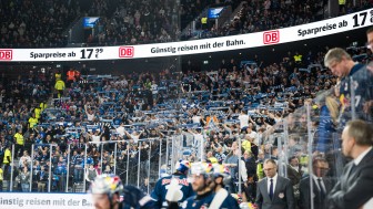 Der Fanzug der DB Regio Bayern führt in diesem Jahr in den SAP Garden.
Foto: Citypress Der Fanzug der DB Regio Bayern führt in diesem Jahr in den SAP Garden.
Foto: Citypress