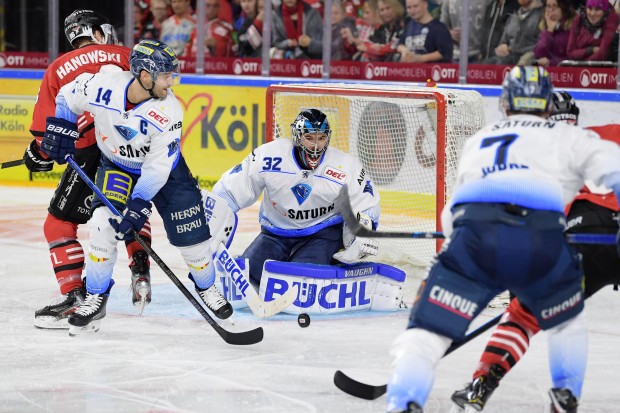 Die Panther um Goalie Jochen Reimer entführten durch starke Chancenverwertung einen Punkt aus dem Rheinland.
Foto: Schäfer/City-Press