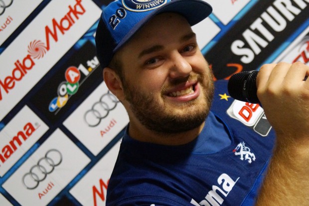 Christian Müller kommentiert für das Panther-Webradio - ein Dauerkarteninhaber reist als Experte mit zu einem Auswärtsspiel.