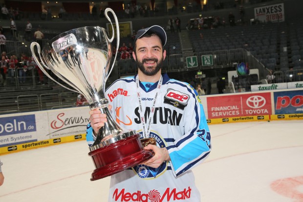 Thomas Greilinger gewann 2014 mit den Panthern seinen 2. Meistertitel. Nun feiert er Spiele-Jubiläum. Foto: Stefan Bösl / kbumm.de