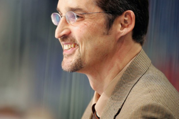 Heute Abend ab 19 Uhr an der Tastatur: Mike Schmidt
