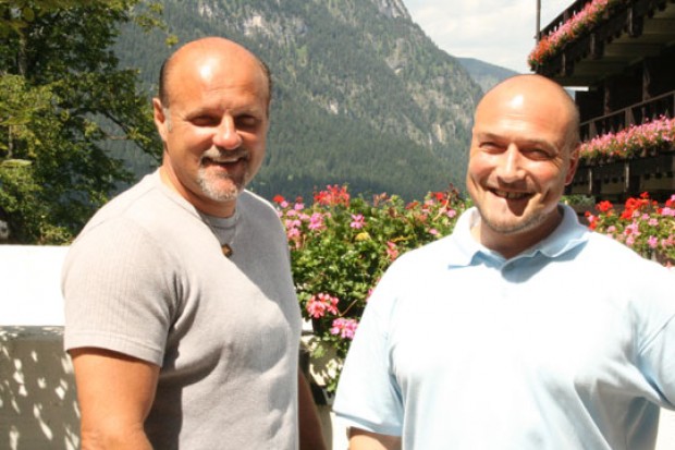 Panther-Coach Benoit Laporte und Fitnesstrainer Raffaele Tendi. Foto: Oliver Bauer