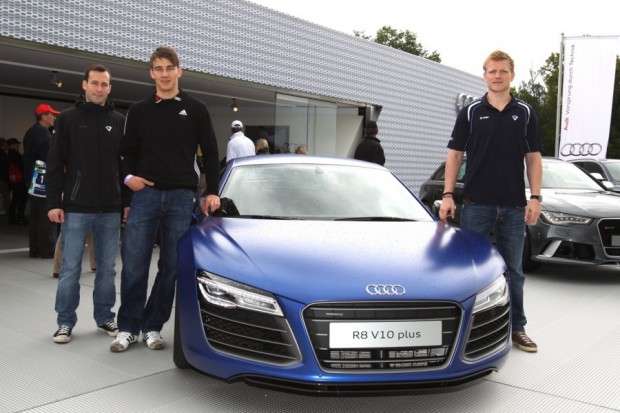 ...einem R8 V10 plus! Fotos: Audi