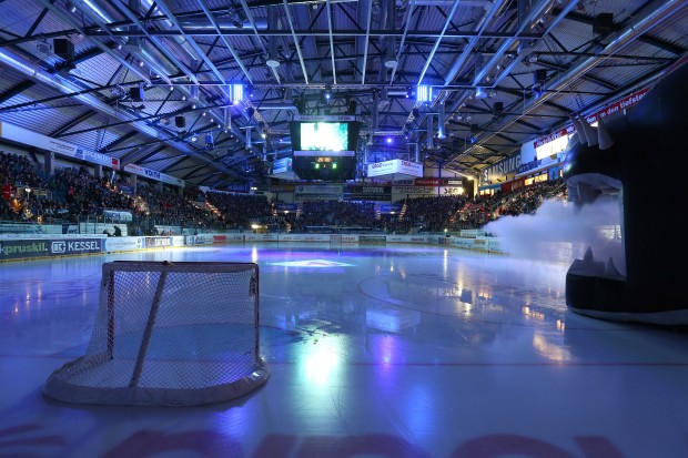 Die Playoffs beginnen bald - und der ERC ist mit dabei. Foto: Stefan Bösl / kbumm.de