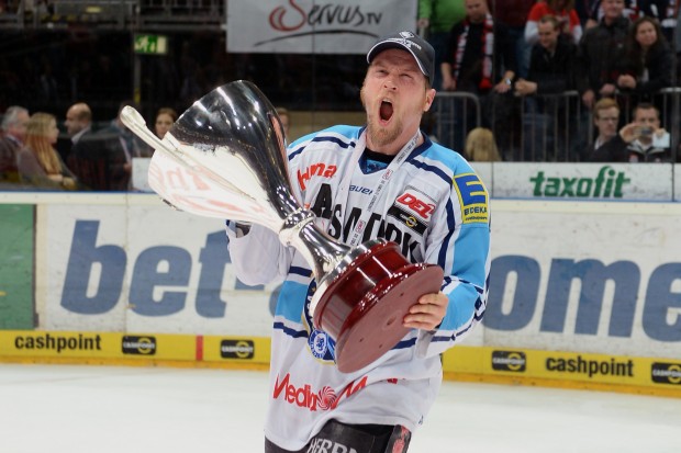 Zwei Meistertitel, Länderspiele und ab Sonntag auch noch 800 DEL-Spiele - Patrick Köppchen legt eine Bilderbuchkarriere hin. Foto: CityPress