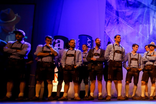 Das ERC-Team auf der Bühne (Foto: Strisch)