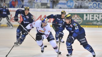 Jared Ross (rechts, in einem Spiel gegen München) gibt sein Comeback. Foto: st-foto.de / Strisch-Traub Jared Ross (rechts, in einem Spiel gegen München) gibt sein Comeback. Foto: st-foto.de / Strisch-Traub