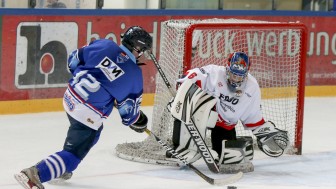 To see offensive hockey like last season on the ice, the Young Panthers right now work hard in summer practices. Foto: Jürgen Meyer