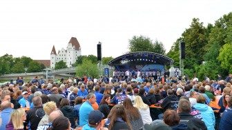Save the date! Am 5. August steigt das Familienfest zur Saisoneröffnung am Donaustrand. Foto: ST-Foto.de / Johannes TRAUB Save the date! Am 5. August steigt das Familienfest zur Saisoneröffnung am Donaustrand. Foto: ST-Foto.de / Johannes TRAUB