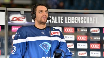 Brian Salcido und seine Panther sind einmal live auf Sport1 zu sehen. Foto: Traub / st-foto.de Brian Salcido und seine Panther sind einmal live auf Sport1 zu sehen. Foto: Traub / st-foto.de