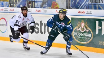 Brandon Buck ist DEL-Spieler der Woche. Foto: Traub / st-foto.de