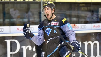 Brandon Buck during the game versus Düsseldorf. Foto: Johannes Traub / st-foto.de