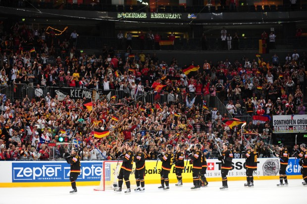 Mit viel Applaus verabschiedete das Publikum die Nationalmannschaft 2010 nach dem Spiel um Platz drei. Foto: City Press