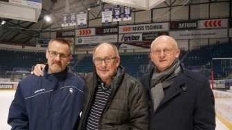 Visiting friends: Olle Öst (centre, aside of Tommy Samuelsson and Jiri Ehrenberger) is here for a visit.