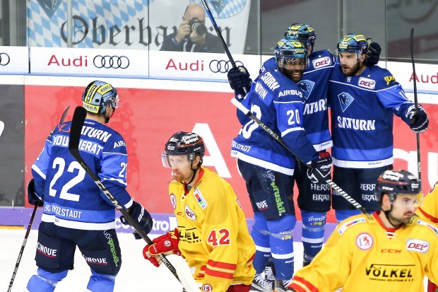 Die Panther siegten in der Höhe verdient mit 4:0. Foto: Oliver Strisch / st-foto.de