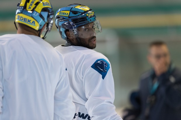 Greg Mauldin und sein ERC starten am Freitagabend gegen Linz in den Vinschgau Cup. Foto: Markus Fischer / mfipics.de