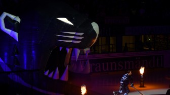 Die Panther kämpfen ums Halbfinale - und Sie können nun doch noch dabei sein. Foto: Strisch / st-foto Die Panther kämpfen ums Halbfinale - und Sie können nun doch noch dabei sein. Foto: Strisch / st-foto