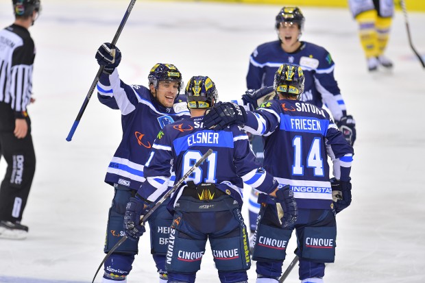 Wenn die Panther zum Torjubel fahren, erhält der wohltätige Verein Goals for Kids von Gönnern eine Spende.
Foto: Johannes TRAUB / ST-Foto.de  