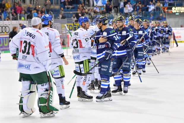 Das Derby ging an die Gäste.
Foto: Johannes TRAUB / ST-Foto.de  