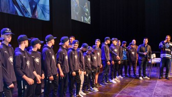 Die U15 des ERC, die heuer Süddeutscher Meister wurde. Foto: st-foto/Strisch Die U15 des ERC, die heuer Süddeutscher Meister wurde. Foto: st-foto/Strisch