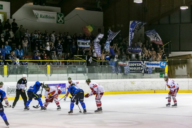 Volle Hütte, unterhaltsames Spiel: Der ERC gewann das Auftaktspiel gegen Bozen. Foto: Vanna Antonello