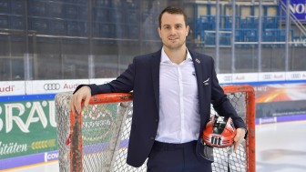 DEL-Topscorer und nun auch noch Panther des Jahres: Wayne Simpson.
Foto: Johannes TRAUB / JT-Presse.de DEL-Topscorer und nun auch noch Panther des Jahres: Wayne Simpson.
Foto: Johannes TRAUB / JT-Presse.de