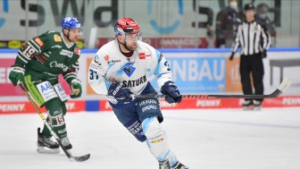Stürmt auch weiterhin für die Panther: Brandon DeFazio.
Foto: Johannes TRAUB / JT-Presse.de Stürmt auch weiterhin für die Panther: Brandon DeFazio.
Foto: Johannes TRAUB / JT-Presse.de