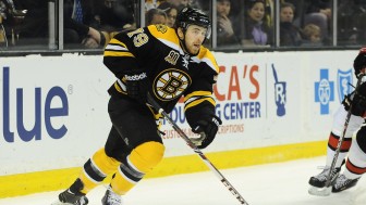 David Warsofsky lief insgesamt 59 Mal in der NHL auf. Unter anderem für die Boston Bruins.
Foto: Imago Images David Warsofsky lief insgesamt 59 Mal in der NHL auf. Unter anderem für die Boston Bruins.
Foto: Imago Images