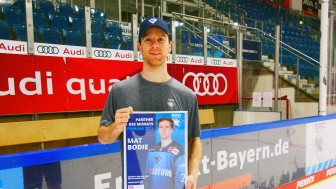 Mat Bodie erhielt beim Fan-Voting 36 Prozent der Stimmen. Mat Bodie erhielt beim Fan-Voting 36 Prozent der Stimmen.