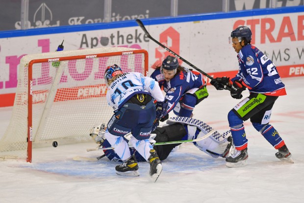 Mirko Höfflin und die Panther wollen auch in Straubing endlich mal wieder siegen.
Foto: Johannes TRAUB / JT-Presse.de