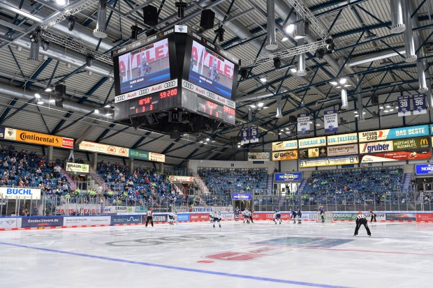 Zuschauerbeschränkungen gelten ab sofort wieder in der SATURN-Arena.
Foto: Johannes Traub/JT-Presse.de