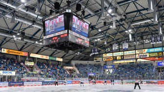 Zuschauerbeschränkungen gelten ab sofort wieder in der SATURN-Arena.
Foto: Johannes Traub/JT-Presse.de Zuschauerbeschränkungen gelten ab sofort wieder in der SATURN-Arena.
Foto: Johannes Traub/JT-Presse.de