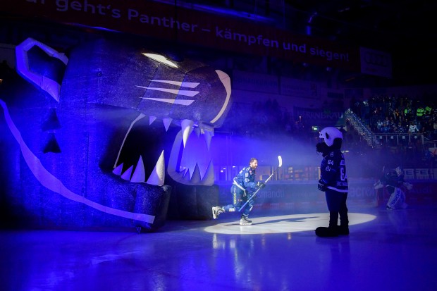 Zwei Spiele zum Preis von einem gibt es heute in der SATURN-Arena.
Foto: Johannes Traub/JT-Presse.de