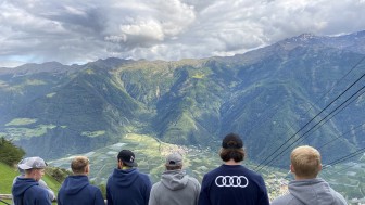 Die Panther-Profis nutzten die Nachmittage, um die Berge Südtirols zu erklimmen. Die Panther-Profis nutzten die Nachmittage, um die Berge Südtirols zu erklimmen.
