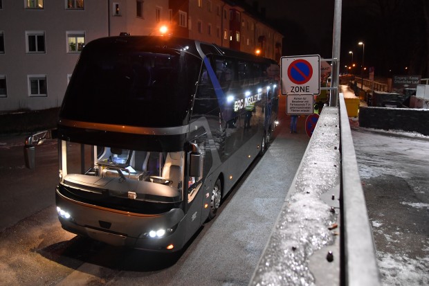 Auswärts in dem ERC-Mannschaftsbus vom Reisebüro Stempfl.
Foto: City-Press